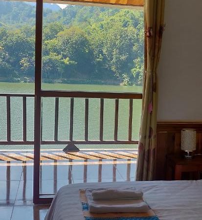 Sabaidee Nongkiaw River View Hotel Nong Khiaw Bagian luar foto